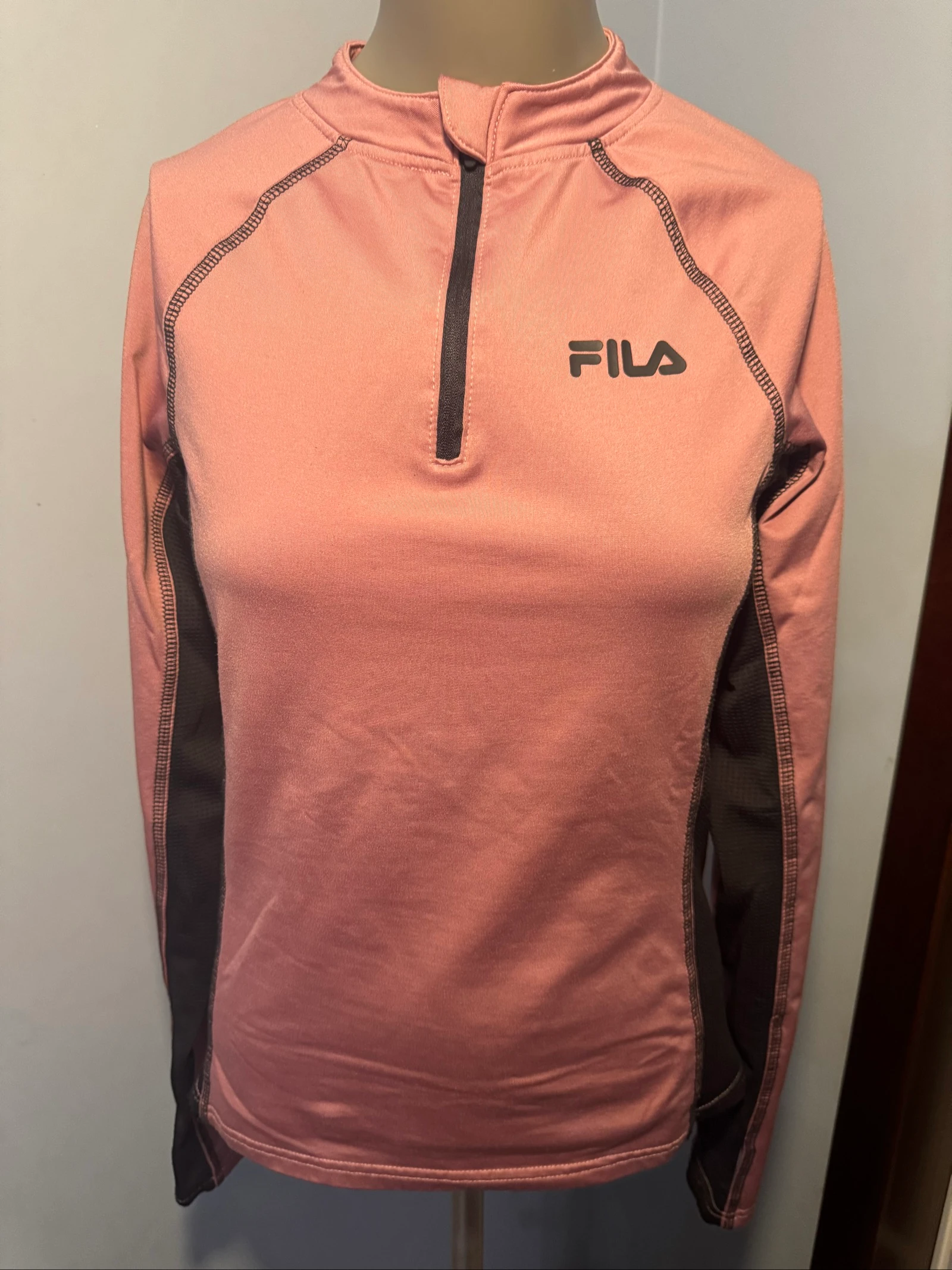 Camisola Desportiva FILA S | Rosa e Cinza | Meia Gola com Fecho